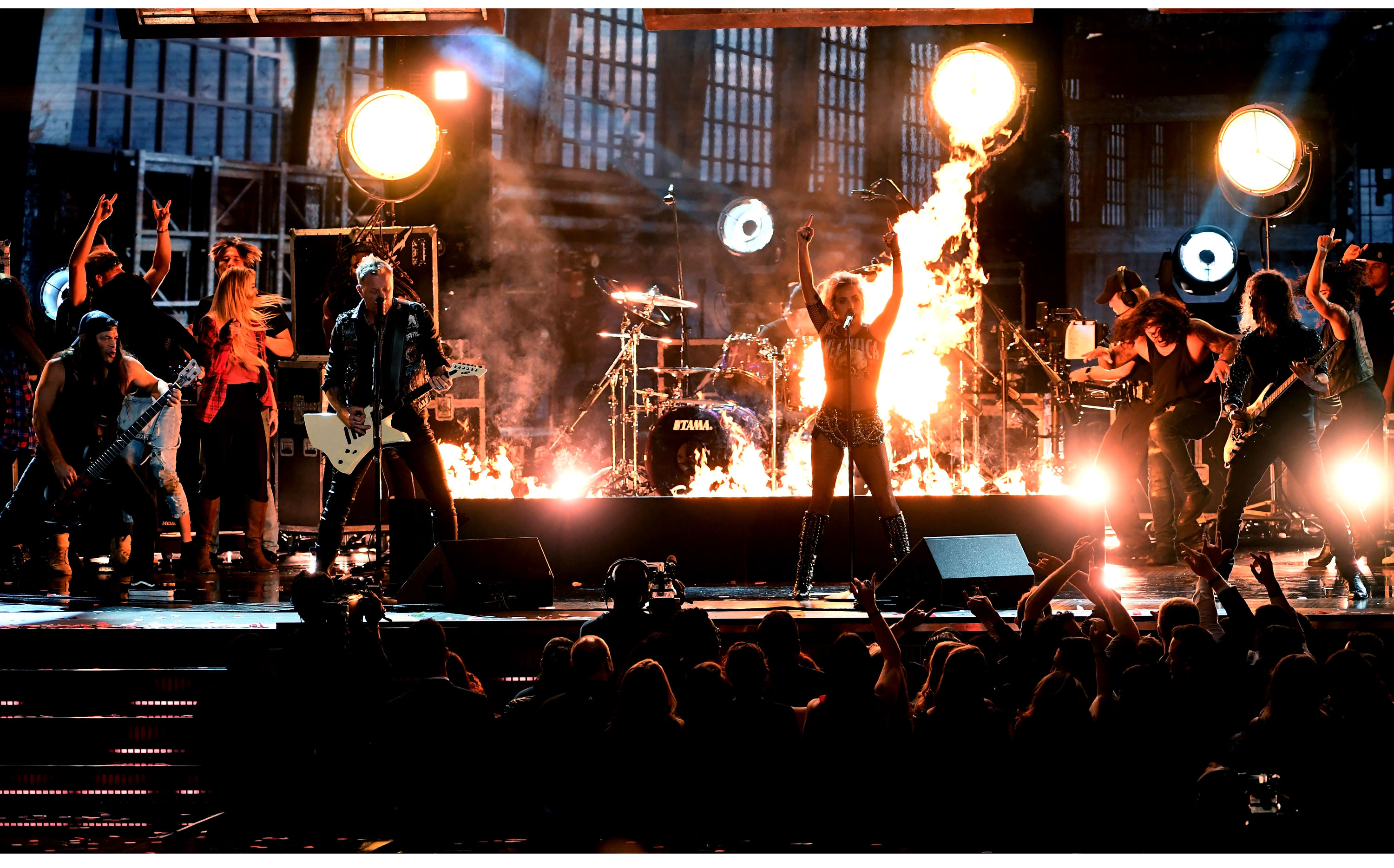 Концерты краснодар ноябрь 2023. Ariom orchestra. Оркестр. Ariom orchestra. Симфо-рок ростов.