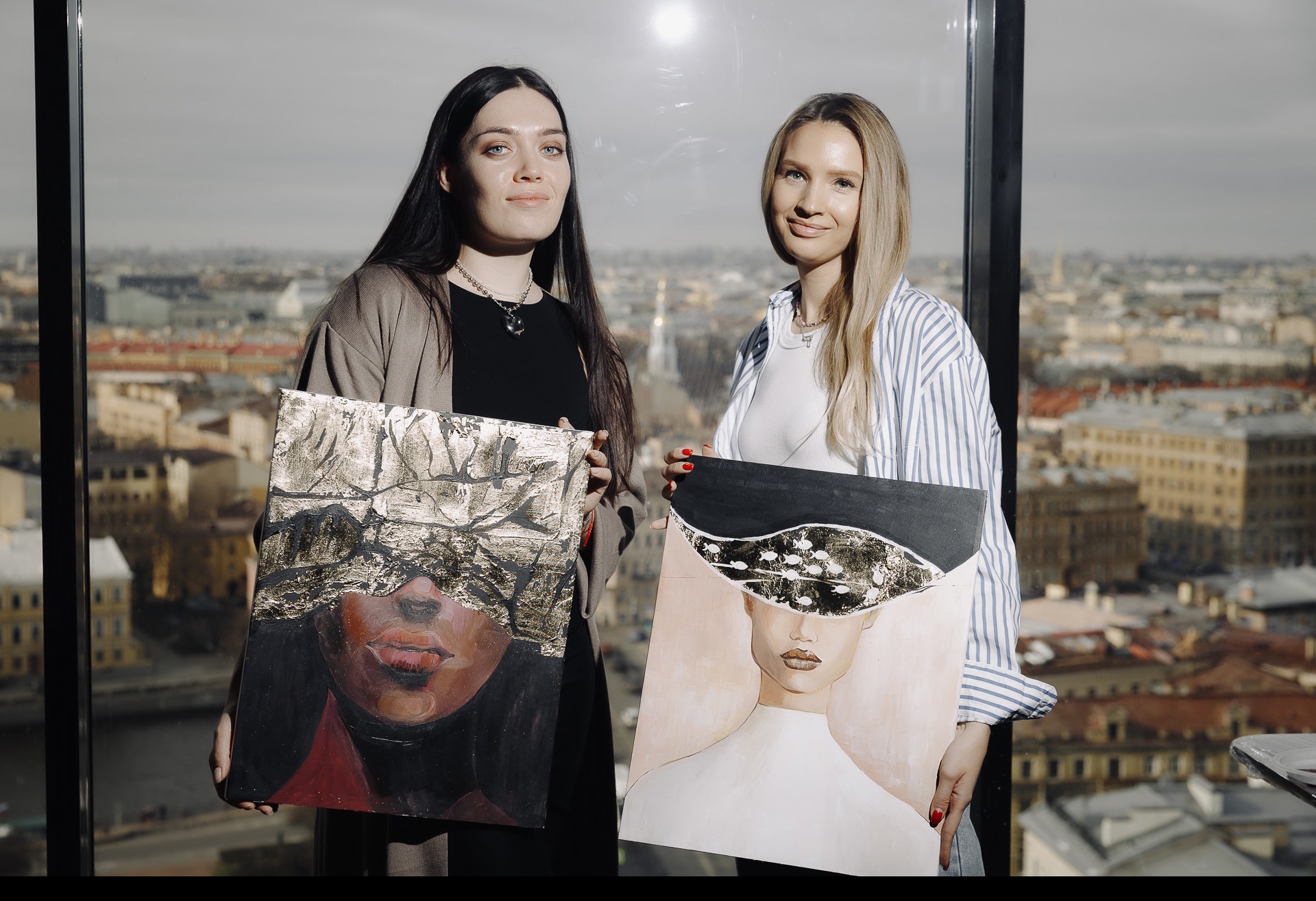 Арт-вечеринка Artvibes. Рисуем акрилом на холсте с видом на Аврору