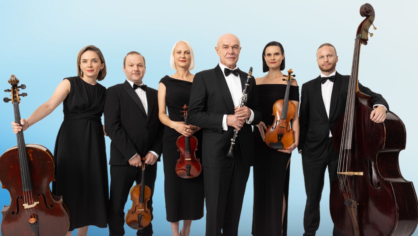 Билеты на QUEENtet Сергея Мазаева. Встречаем Новый год с Чайковским. Концерт в оранжерее при свечах