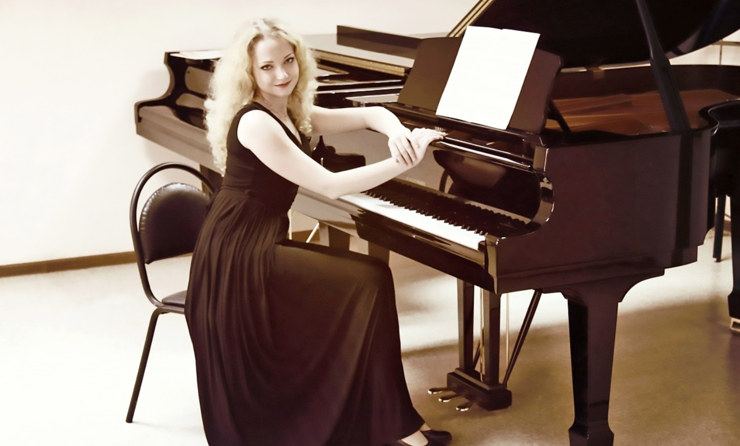 Салон с историей: Нувеллистъ №6 — концерт и экскурсия — История связи: телефон и телеграф — вечеринка с фуршетом в музее на Невском