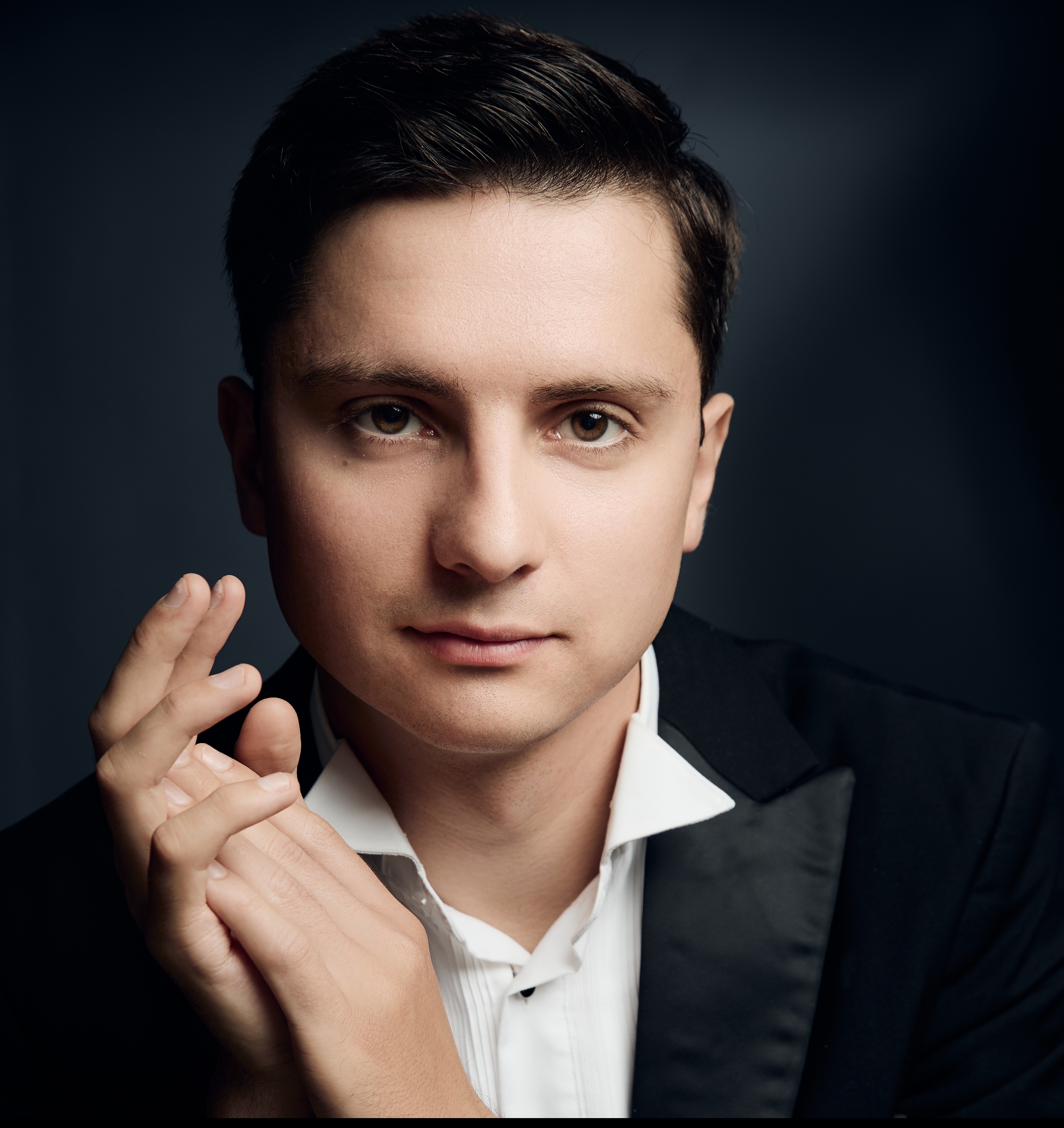 «ГРЕЗЫ ЛЮБВИ». ФОРТЕПИАННЫЙ ВЕЧЕР НИКОЛАЯ КУЗНЕЦОВА К 8 МАРТА