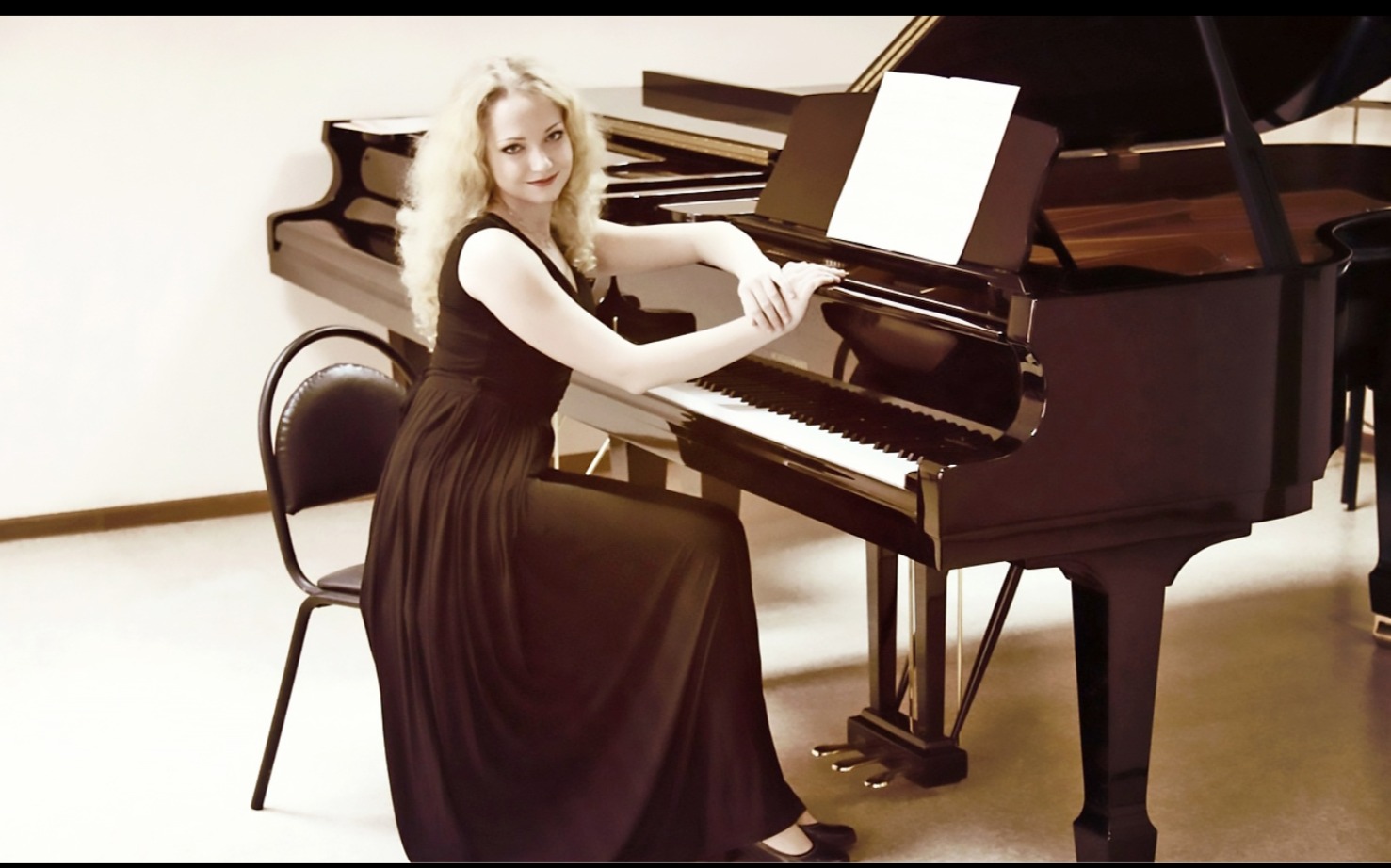 Салоны с историей — Нувеллистъ №6 — концерт и экскурсия — История связи: телефон и телеграф — вечеринка с фуршетом — дворец Кваренги в Музее ностальгии