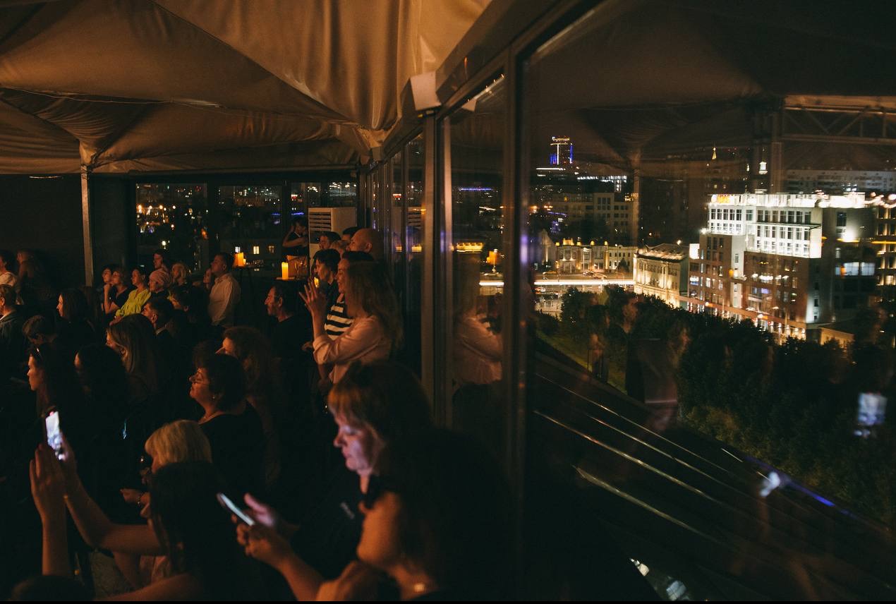 Christmas in New York. Джаз на панорамной крыше с ANDREW MCFADDEN (США) 12+