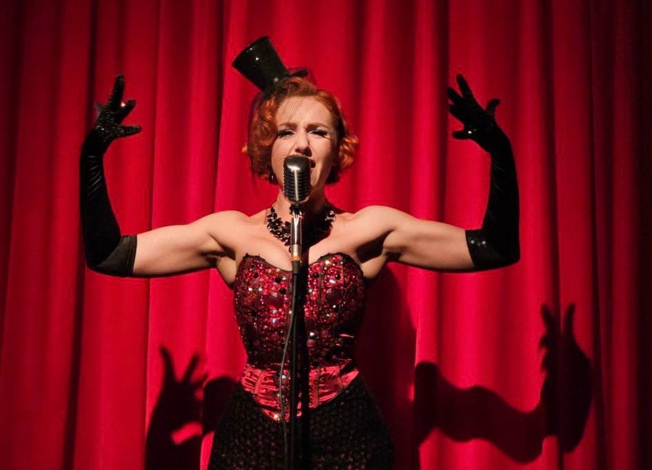 Кабаре бурлеск MADAM BOOM