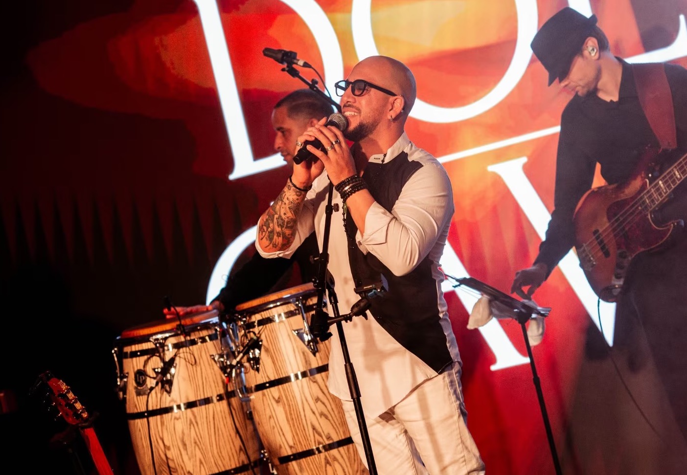 Ритмы Латины на Теплой Крыше / Концерт DOLCE GAVANA