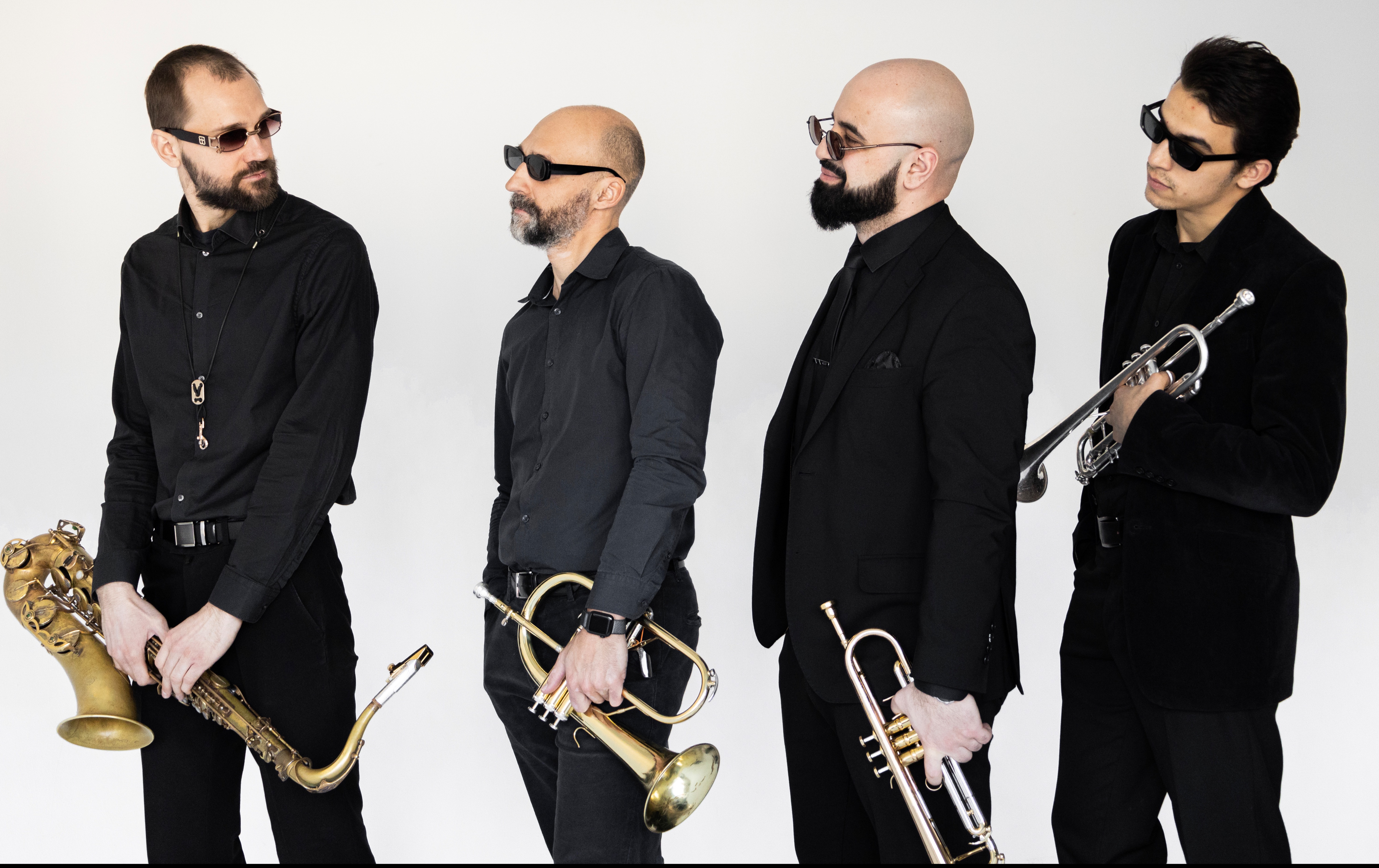 Good Orchestra: Мировые рок-хиты на крыше