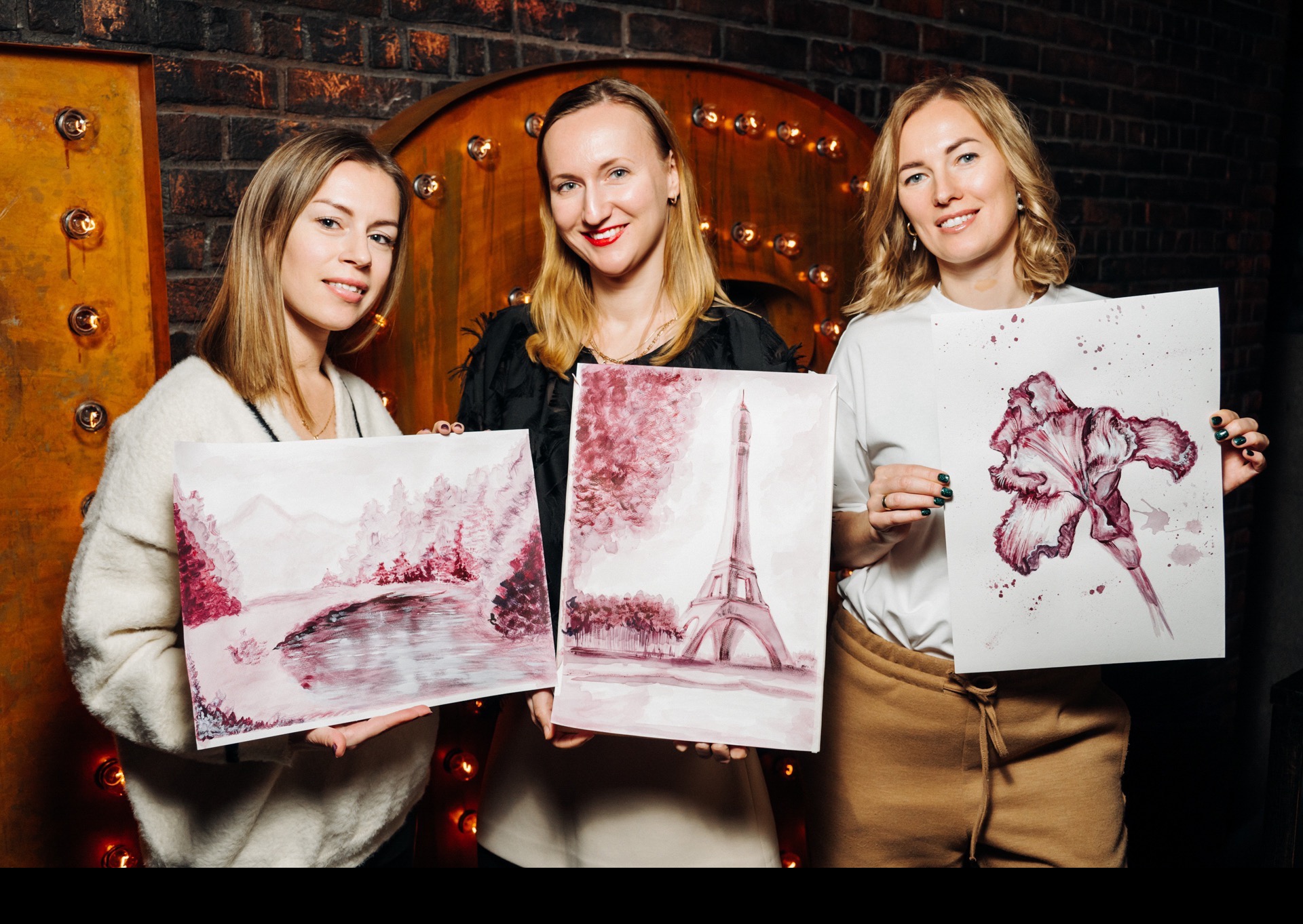 Арт-вечеринка Artvibes. Рисуем вином в ресторане "Тиландер"