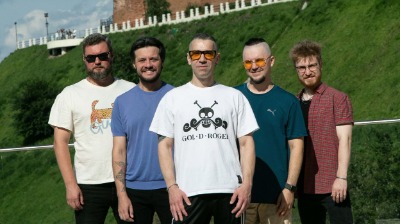 9 октября CosmoCats в Москве - Новое и лучшее в Live Stars! Специальные гости — «Голова Муэссы»